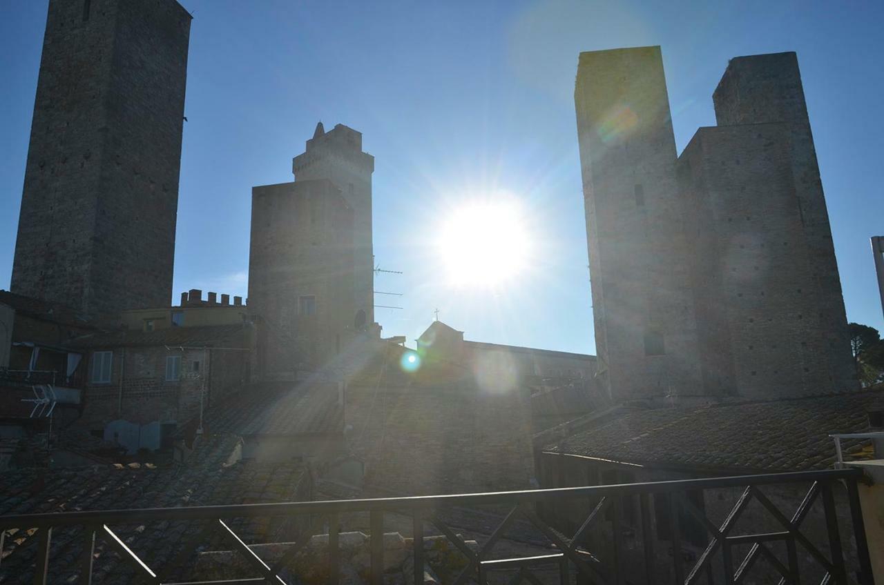 S.M. Vicolo Dell'Oro Apartment San Gimignano Exterior photo